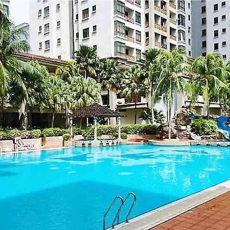 Bapaq Mahkota Apartment Melaka Exteriör bild