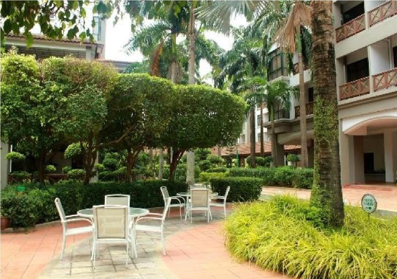 Bapaq Mahkota Apartment Melaka Exteriör bild